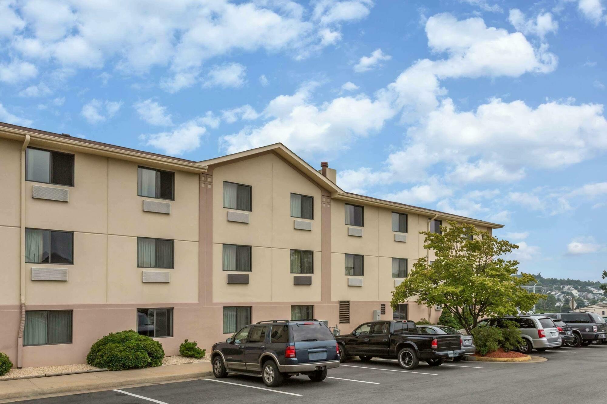 Super 8 By Wyndham Dumfries/Quantico Hotel Kültér fotó